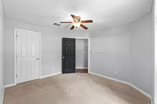 2738 Beacon Ct, Navarre, FL 32566 - Photo 18