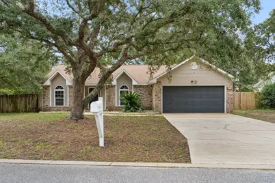2738 Beacon Court, Navarre, FL 32566 - Photo 1