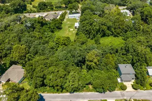 Lot 16 Cypress Dr, Niceville, FL 32578 - Photo 2