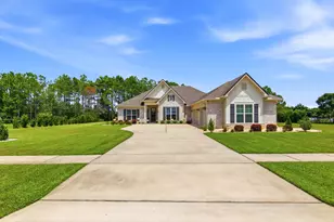 190 Tournament Ln, Freeport, FL 32439 - Photo 2
