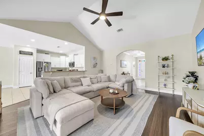 163 Camellia Court, Freeport, FL 32439 - Photo 2