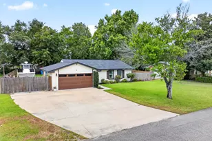 403 Spring Ln, Destin, FL 32541 - Photo 2