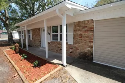 21 NW Jonquil Avenue, Fort Walton Beach, FL 32548 - Photo 2