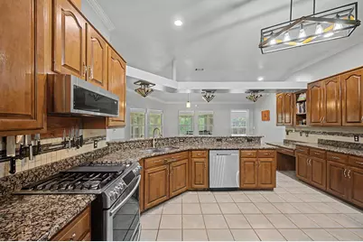 930 Sioux Circle, Crestview, FL 32536 - Photo 16