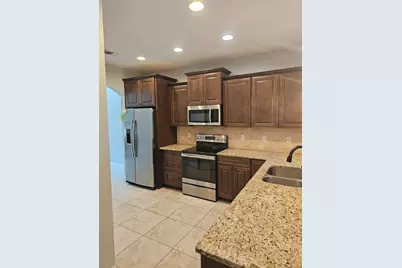 923B NW Central Avenue, Fort Walton Beach, FL 32547 - Photo 8