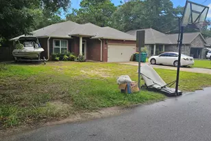 923B NW Central Ave, Fort Walton Beach, FL 32547 - Photo 4