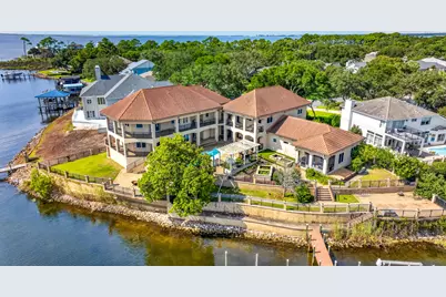 781 Boulevard Of The Champions, Shalimar, FL 32579 - Photo 4