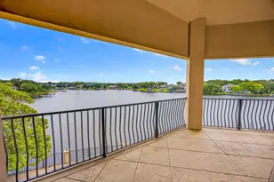 781 Boulevard of the Champions, Shalimar, FL 32579 - Photo 32