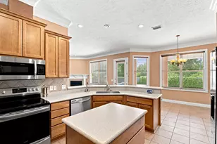 2604 Shadow Ridge Ct, Lynn Haven, FL 32444 - Photo 8