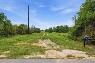 4366 Cooper Ln, Holt, FL 32564 - Photo 4