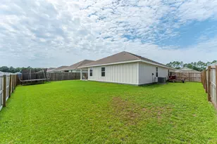 615 Champ Trl, Crestview, FL 32539 - Photo 8