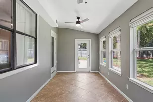 921 Nutmeg Ave, Niceville, FL 32578 - Photo 26