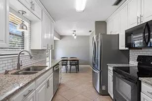 921 Nutmeg Ave, Niceville, FL 32578 - Photo 14