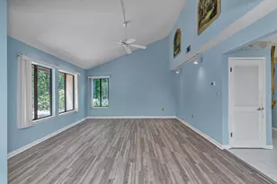 1000 Bay Dr, Niceville, FL 32578 - Photo 8