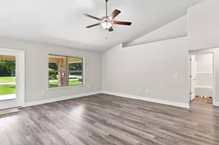 5908 Silvercrest Blvd, Crestview, FL 32536 - Photo 12