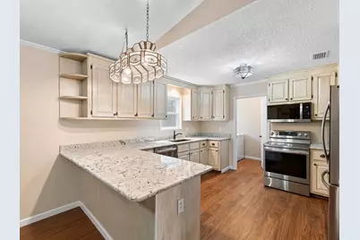 9651 Sunnybrook Drive, Navarre, FL 32566 - Photo 8
