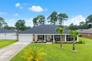 7467 Brewster St, Navarre, FL 32566 - Photo 2