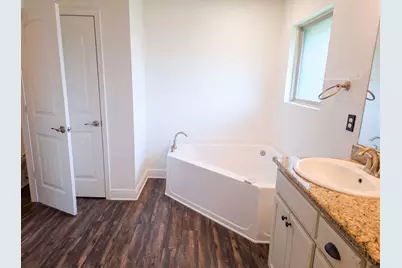 3054 Grady Tolbert Road, Navarre, FL 32566 - Photo 8