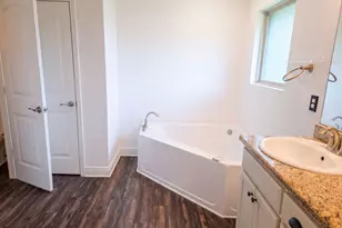 3054 Grady Tolbert Rd, Navarre, FL 32566 - Photo 8