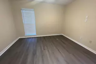210 Pelham Rd, Fort Walton Beach, FL 32547 - Photo 18