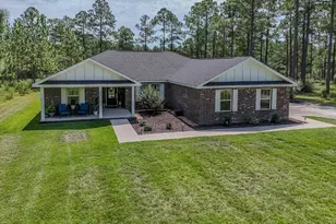 1092 10 Lake Dr, Defuniak Springs, FL 32433 - Photo 2