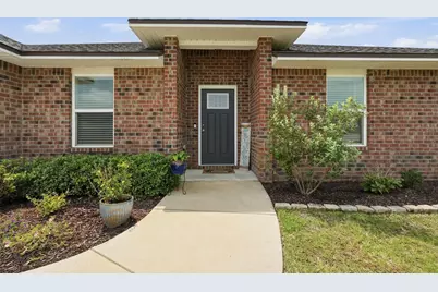5302 Moore Loop, Crestview, FL 32536 - Photo 2