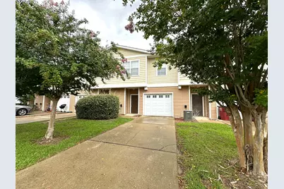 154 E Iron Horse Drive, Crestview, FL 32539 - Photo 1