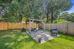 227 Paradise Palm Cir, Crestview, FL 32536 - Photo 26