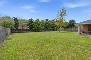 8869 Cagle Dr, Navarre, FL 32566 - Photo 38