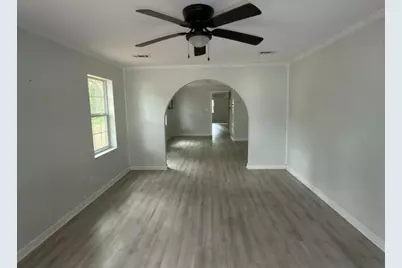 630 Bailey Drive, Niceville, FL 32578 - Photo 2