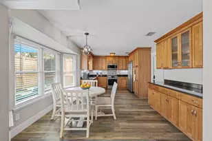 805 N Lakeside Dr, Destin, FL 32541 - Photo 14