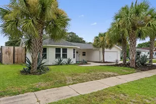 805 N Lakeside Dr, Destin, FL 32541 - Photo 4