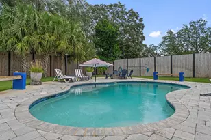 805 N Lakeside Dr, Destin, FL 32541 - Photo 2