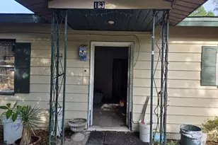 163 Fredrick Dr, Defuniak Springs, FL 32433 - Photo 2