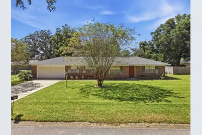 33 James Drive, Shalimar, FL 32579 - Photo 1