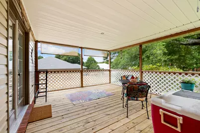 610 W Lynn Brook, Crestview, FL 32539 - Photo 24