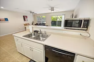 134 Noblat Dr, Mary Esther, FL 32569 - Photo 6