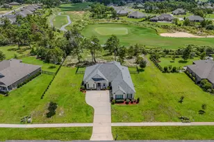 559 Coastal Breeze Dr, Freeport, FL 32439 - Photo 2