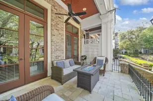 9201 Market Street Inn, Miramar Beach, FL 32550 - Photo 2