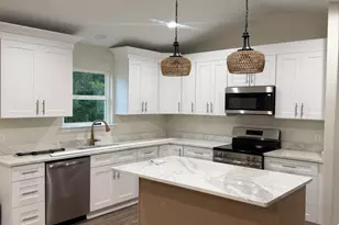 170 Pfitzer Ct, Defuniak Springs, FL 32433 - Photo 4