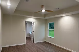170 Pfitzer Ct, Defuniak Springs, FL 32433 - Photo 8