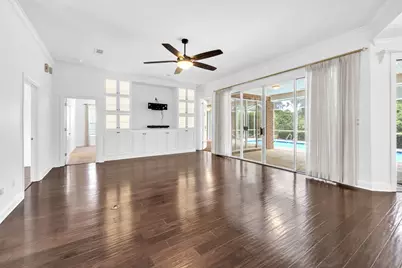 1520 Glenlake Circle, Niceville, FL 32578 - Photo 6