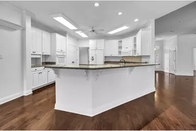 1520 Glenlake Circle, Niceville, FL 32578 - Photo 16