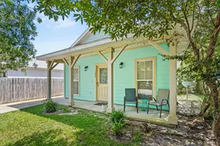1657 Indian Woman Rd, Santa Rosa Beach, FL 32459 - Photo 2