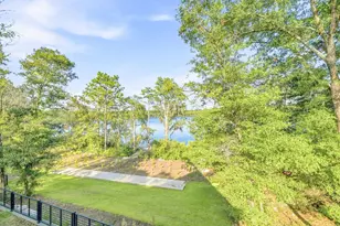 172 Blue Pond Cir, Ponce de Leon, FL 32455 - Photo 6