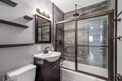 316 SW Hollywood Boulevard, Fort Walton Beach, FL 32548 - Photo 2