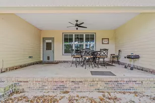 205 SE Alconese Ave, Fort Walton Beach, FL 32548 - Photo 38