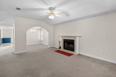 188 Wright Circle, Niceville, FL 32578 - Photo 8