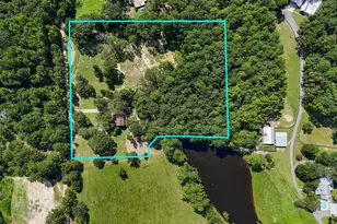 260 Wits-End Ln, Defuniak Springs, FL 32435 - Photo 2