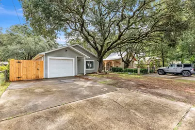 910 Linden Avenue, Niceville, FL 32578 - Photo 2